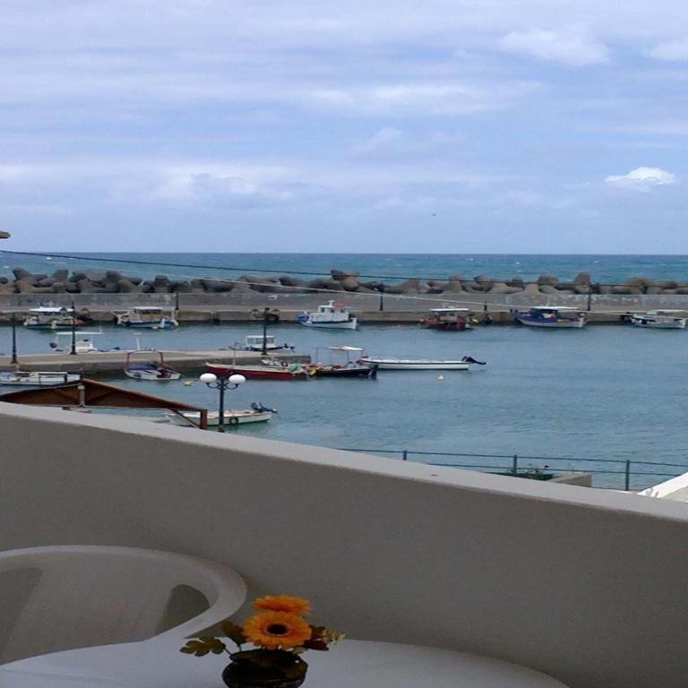 Ferienwohnung Kiveli Mílatos Exterior foto